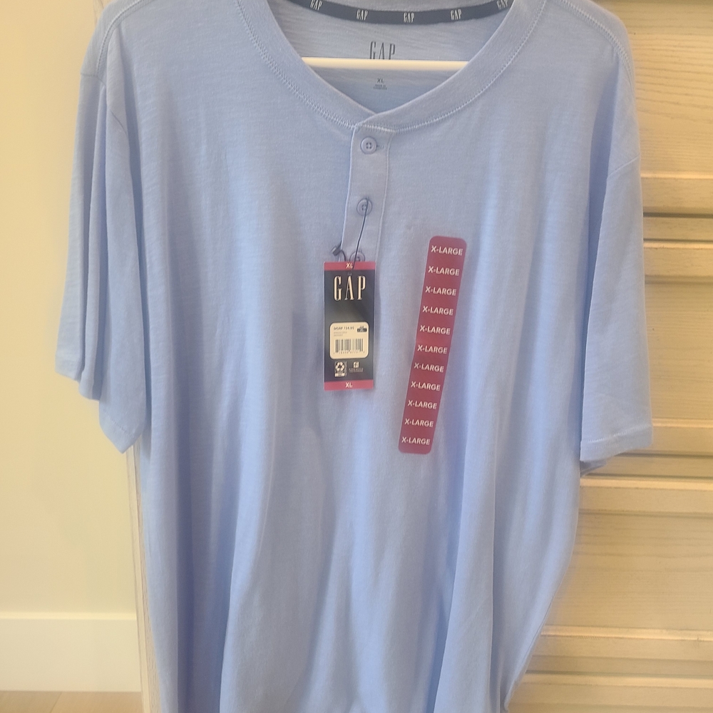 GAP Light Blue T-Shirt XL